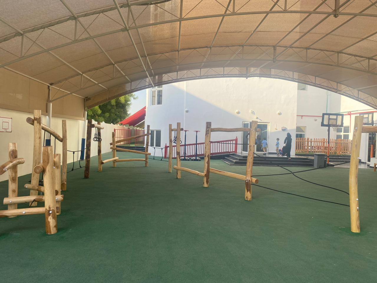 SISAT, Play area 